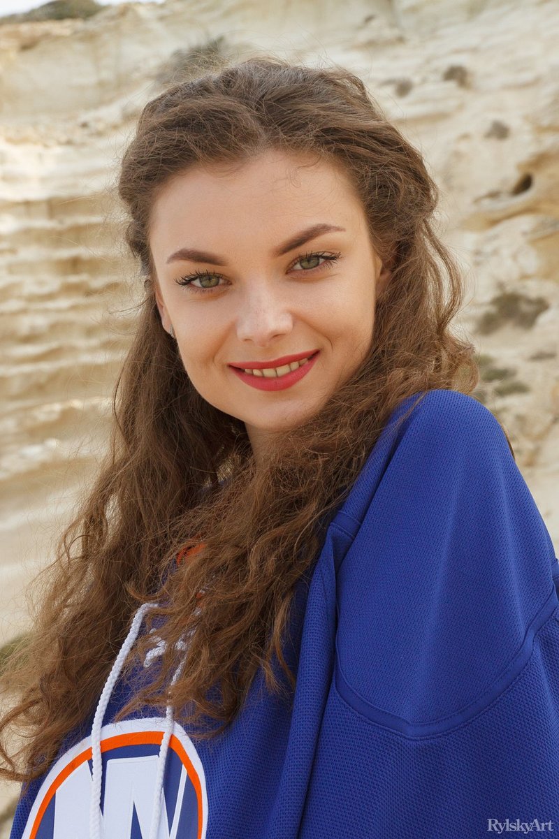 Лара, 22 года, 0 размер груди